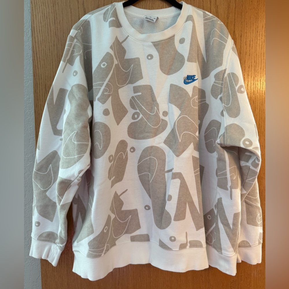 Nike Men's Abstract Crewneck Sweatshirt